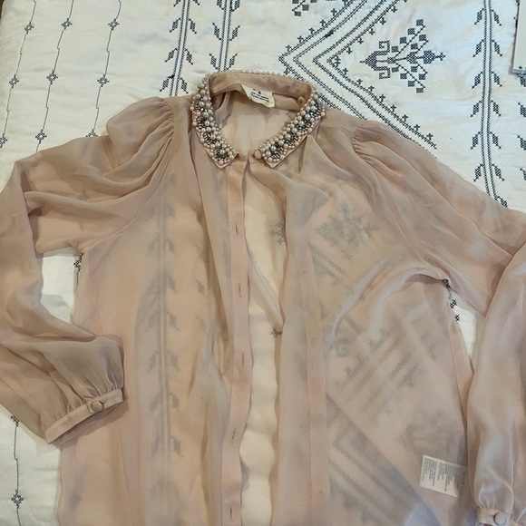 Beautiful sheer Urban Outfitters valentine light pink pearl beaded collar blouse - Picture 2 of 6